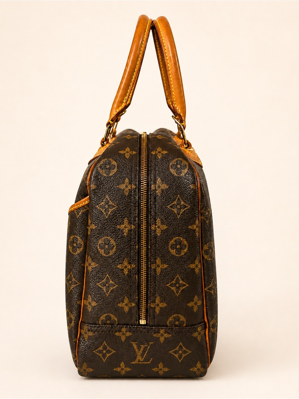 Louis Vuitton Deauville Monogram Canvas Vanity Bag - Picture 2 of 9